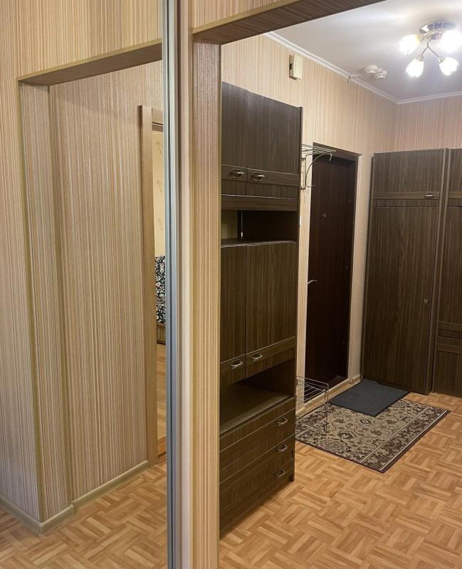 Long term rent 1 bedroom-(s) apartment Petra Hryhorenka Avenue 18а