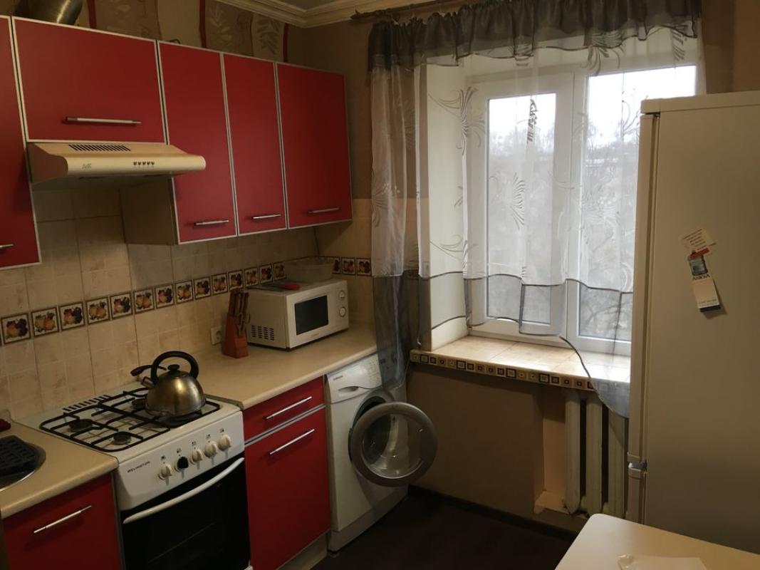 Long term rent 1 bedroom-(s) apartment Heroiv Kharkova Avenue (Moskovskyi Avenue) 214/1