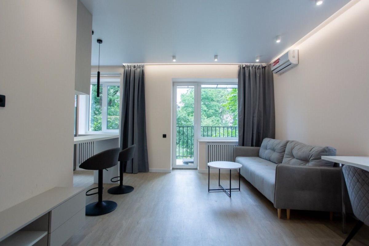 Long term rent 1 bedroom-(s) apartment Holosiivskyi Avenue (40-richchia Zhovtnia Avenue) 94