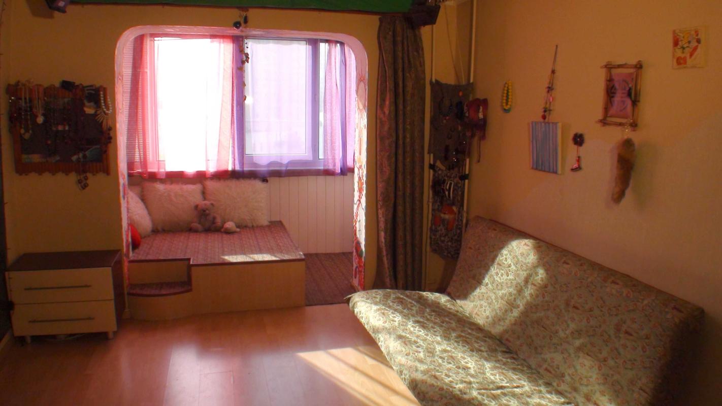 Продаж 4 кімнатної квартири 86 кв. м, Олександра Кошиця вул. 9