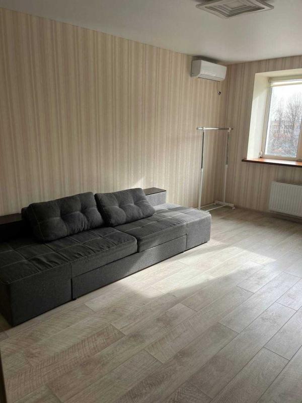 Long term rent 1 bedroom-(s) apartment Kharkivske Road 190