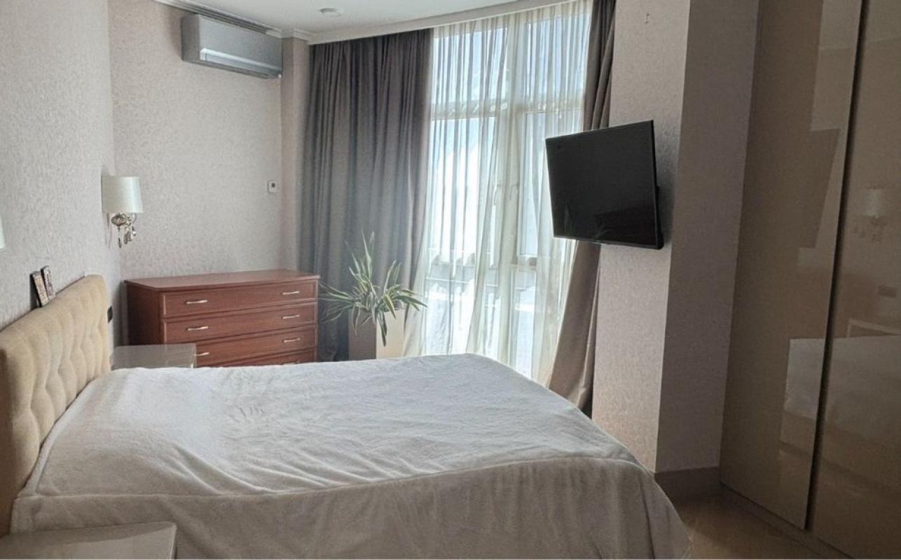 Sale 2 bedroom-(s) apartment 100 sq. m., Hlybochytska Street 32б