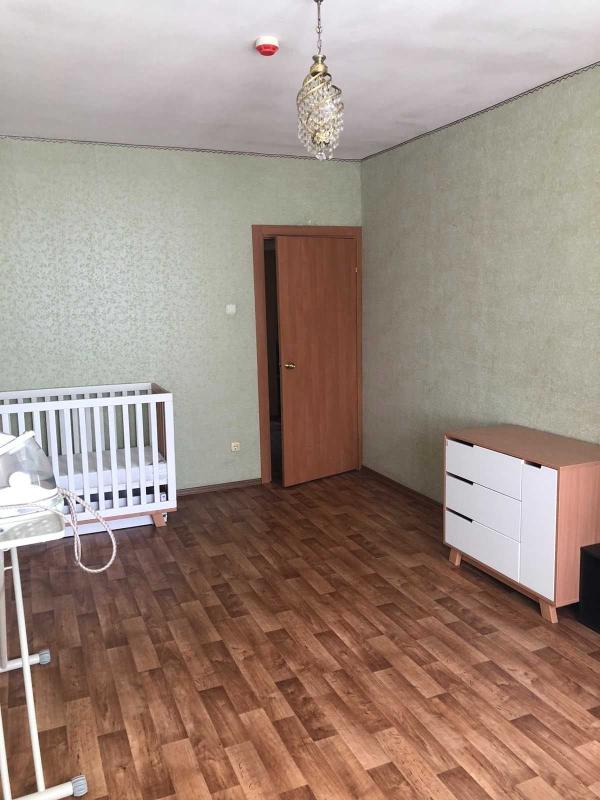 Довгострокова оренда 3 кімнатної квартири Урлівська вул. 20