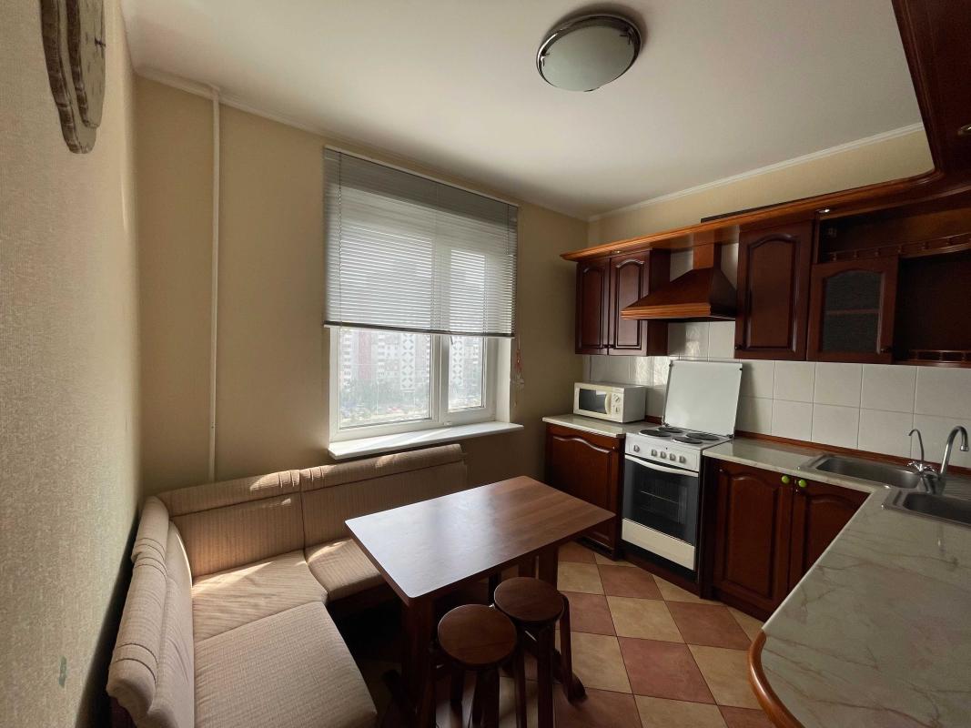 Long term rent 2 bedroom-(s) apartment Anny Akhmatovoi Street 16в