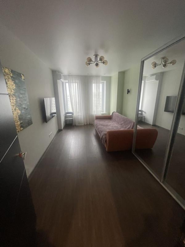 Long term rent 2 bedroom-(s) apartment Hvardiytsiv-Shyronintsiv Street 68