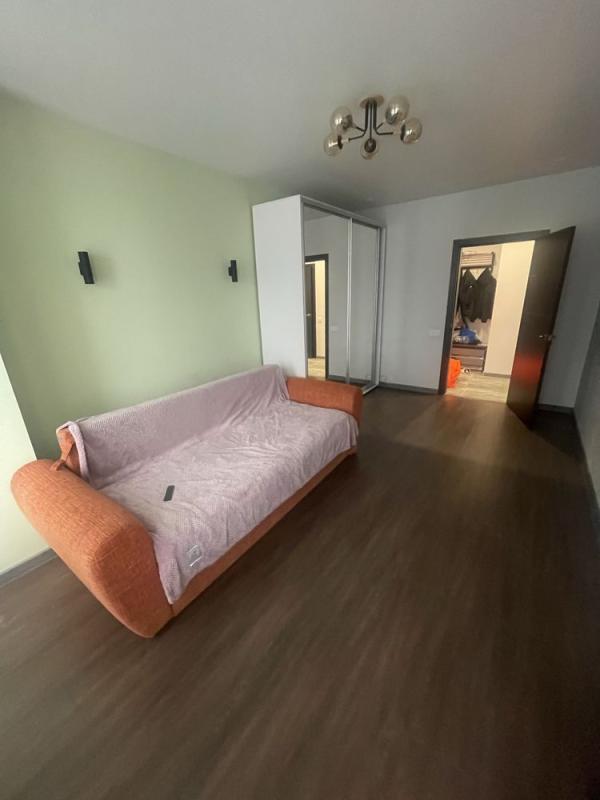 Long term rent 2 bedroom-(s) apartment Hvardiytsiv-Shyronintsiv Street 68