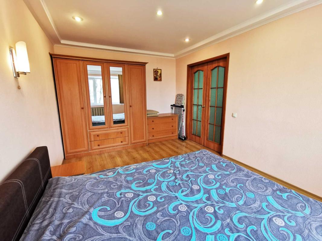 Long term rent 2 bedroom-(s) apartment Novohospitalna Street (Shchorsa Lane) 5