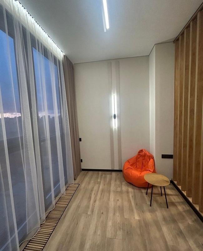 Sale 1 bedroom-(s) apartment 41 sq. m., Andriia Verkhohliada Street (Mykhaila Drahomyrova Street) 14