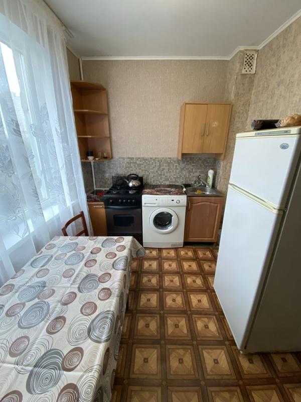 Sale 1 bedroom-(s) apartment 32 sq. m., Valentynivska street 46
