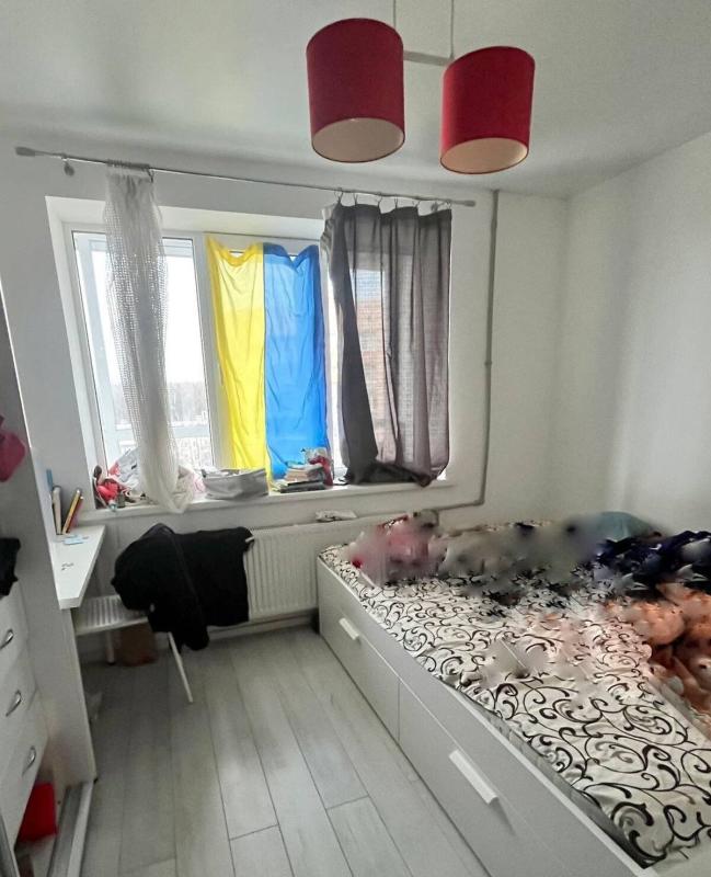 Sale 3 bedroom-(s) apartment 68 sq. m., Starytskoho Street 16