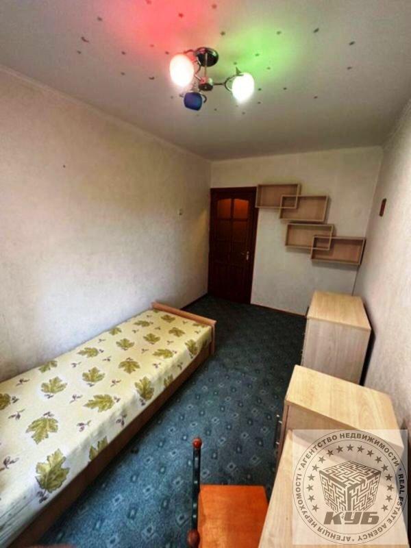 Sale 3 bedroom-(s) apartment 55 sq. m., Lesia Kurbasa Avenue 12б