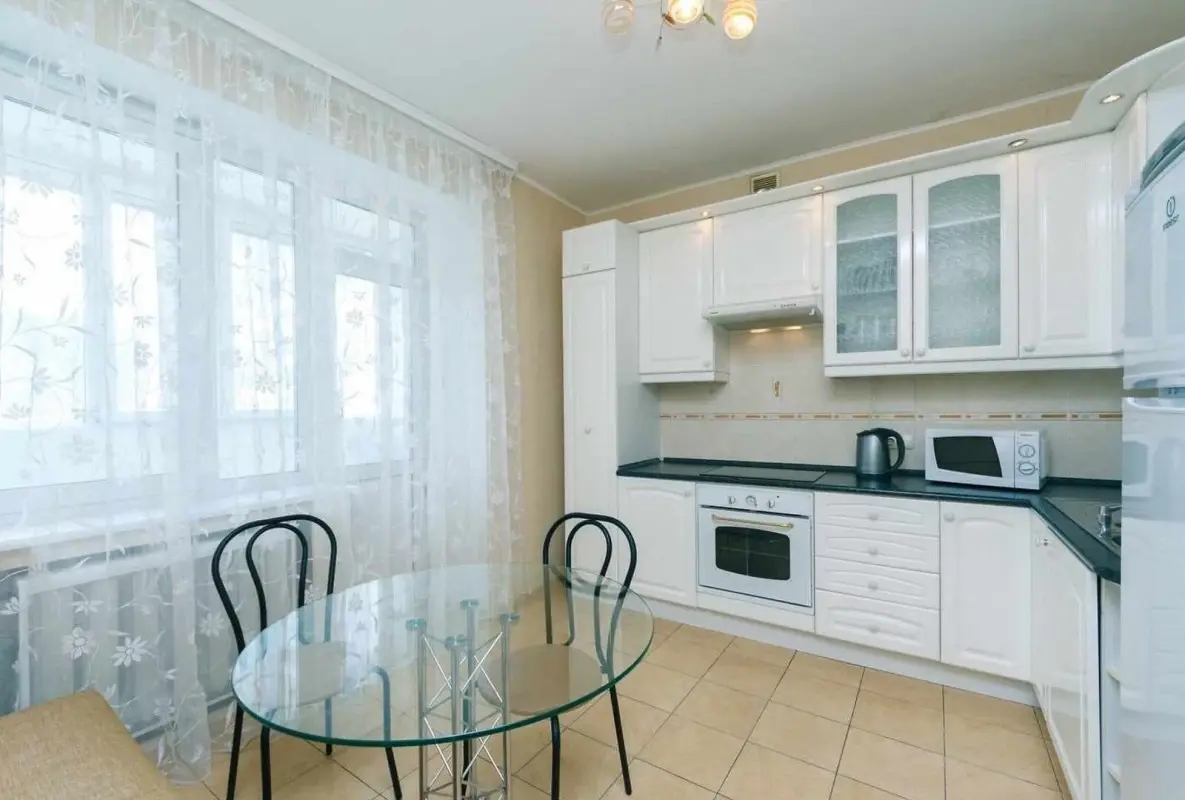Apartment for sale - Mykoly Bazhana Avenue 16