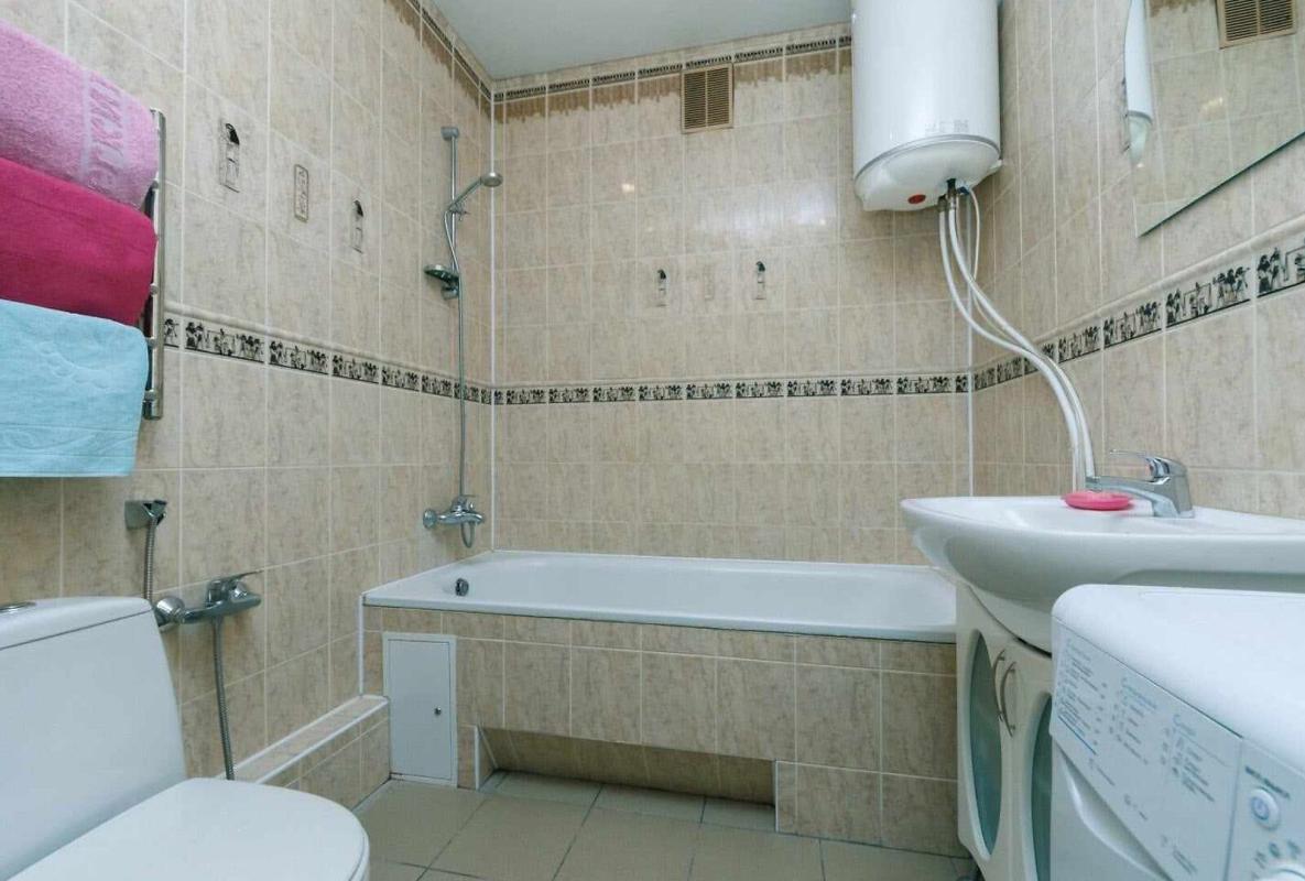 Sale 1 bedroom-(s) apartment 46 sq. m., Mykoly Bazhana Avenue 16