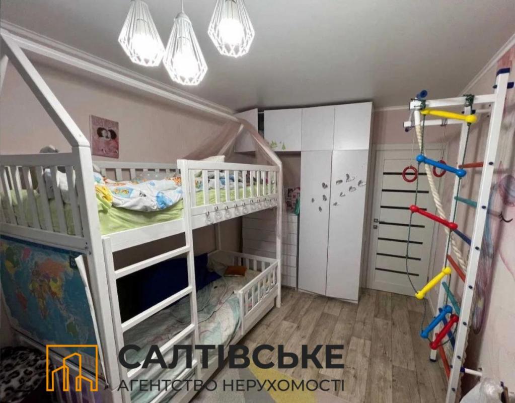 Продаж 3 кімнатної квартири 64 кв. м, Ювілейний просп. 70