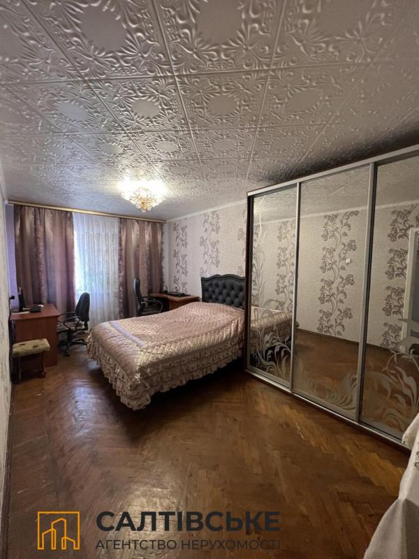 Продаж 3 кімнатної квартири 63 кв. м, Героїв Праці вул. 60б
