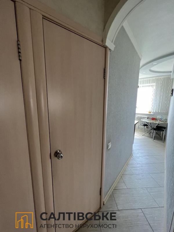 Sale 4 bedroom-(s) apartment 57 sq. m., Svitla Street 1а