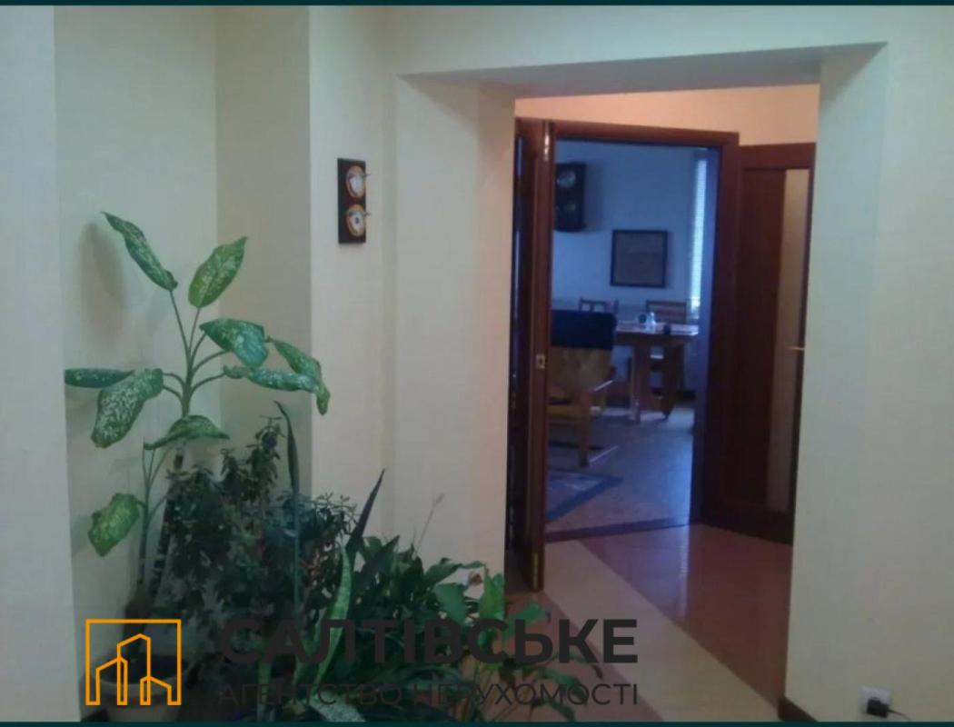 Sale 3 bedroom-(s) apartment 123 sq. m., Akademika Pavlova Street 144