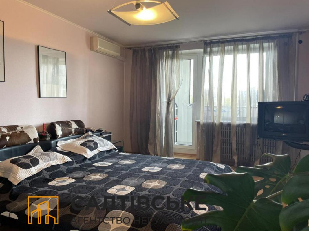 Sale 5 bedroom-(s) apartment 160 sq. m., Heroiv Pratsi Street 25/71