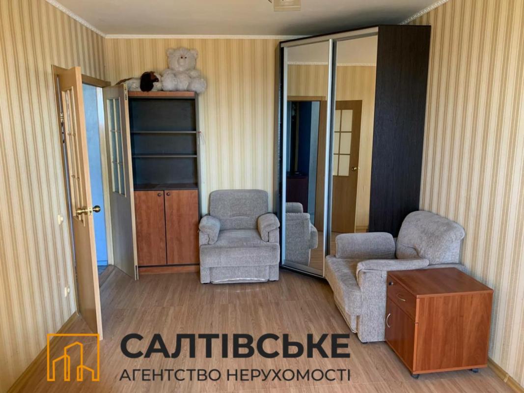 Sale 1 bedroom-(s) apartment 33 sq. m., Akademika Pavlova Street 132