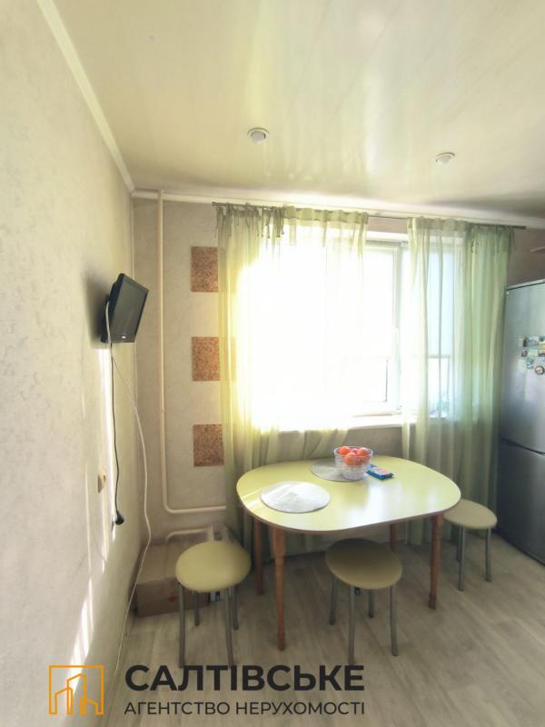 Sale 3 bedroom-(s) apartment 70 sq. m., Saltivske Highway 262