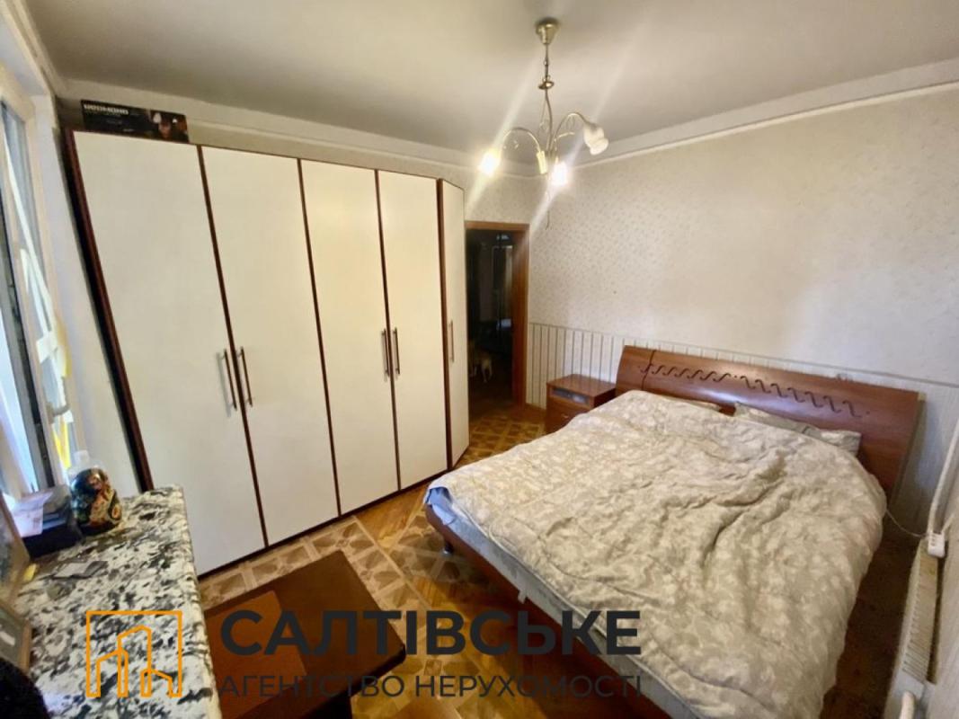 Sale 3 bedroom-(s) apartment 68 sq. m., Heroiv Pratsi Street 56