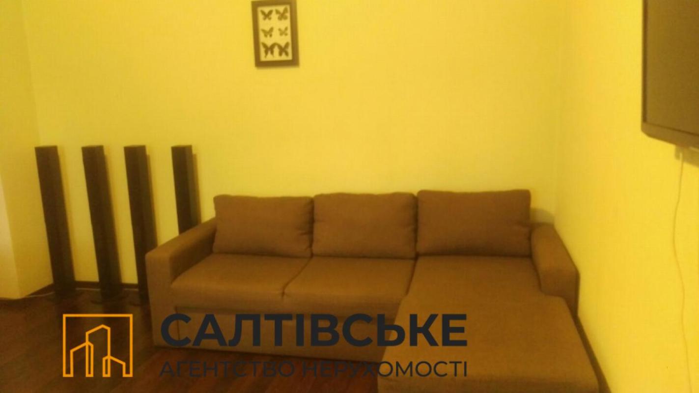 Sale 2 bedroom-(s) apartment 44 sq. m., Akhiyezeriv Street (Khalturina Street) 12
