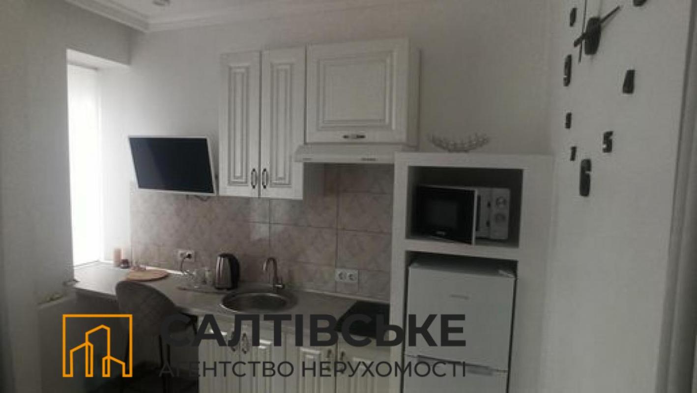 Sale 1 bedroom-(s) apartment 20 sq. m., Mykhailyka street (Vysochynenka Street) 4