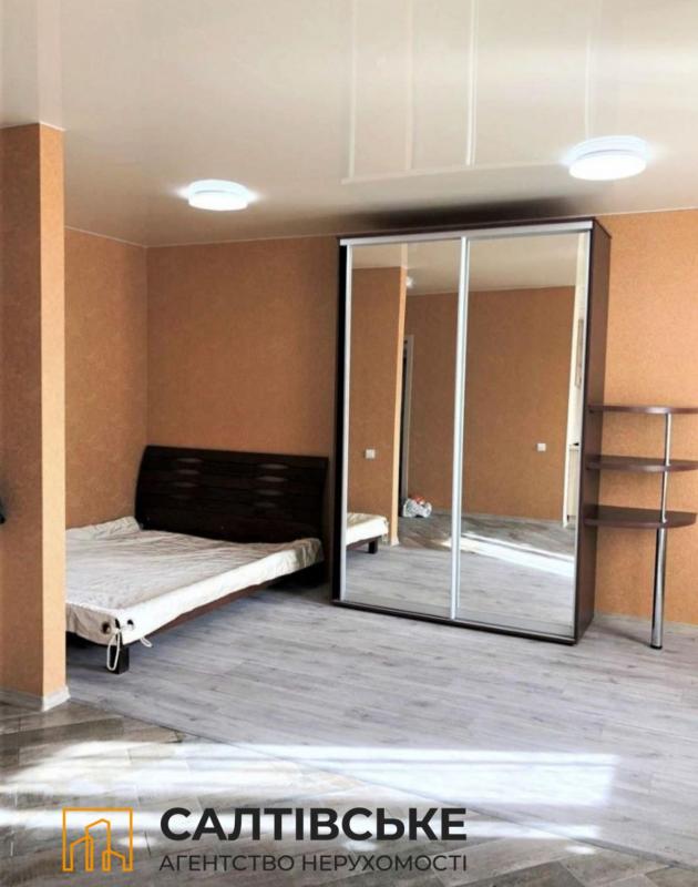 Sale 1 bedroom-(s) apartment 40 sq. m., Drahomanova Street 6