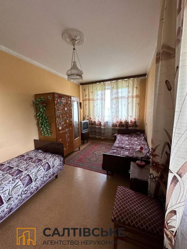 Sale 3 bedroom-(s) apartment 68 sq. m., Akademika Pavlova Street 132в