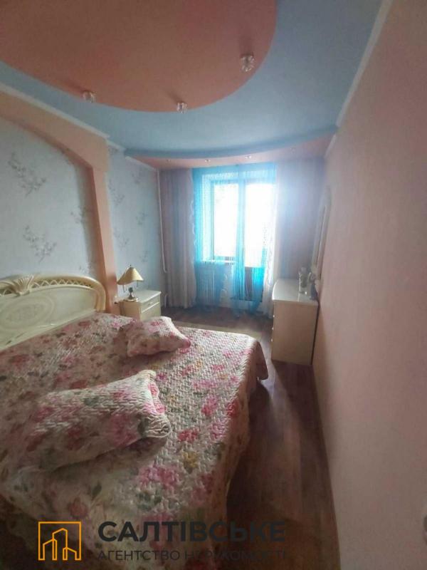 Sale 3 bedroom-(s) apartment 70 sq. m., Metrobudivnykiv Street 25
