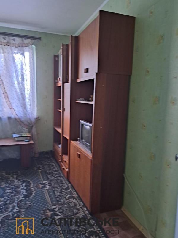 Продаж 3 кімнатної квартири 71 кв. м, Єнакіевская вул. 36