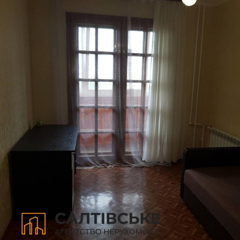 Продаж 3 кімнатної квартири 65 кв. м, Академіка Павлова вул. 146