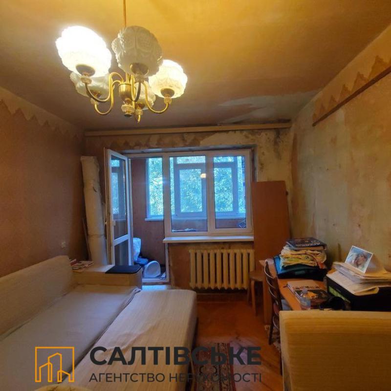 Продаж 2 кімнатної квартири 44 кв. м, Владислава Зубенка вул. (Тимурівців) 40