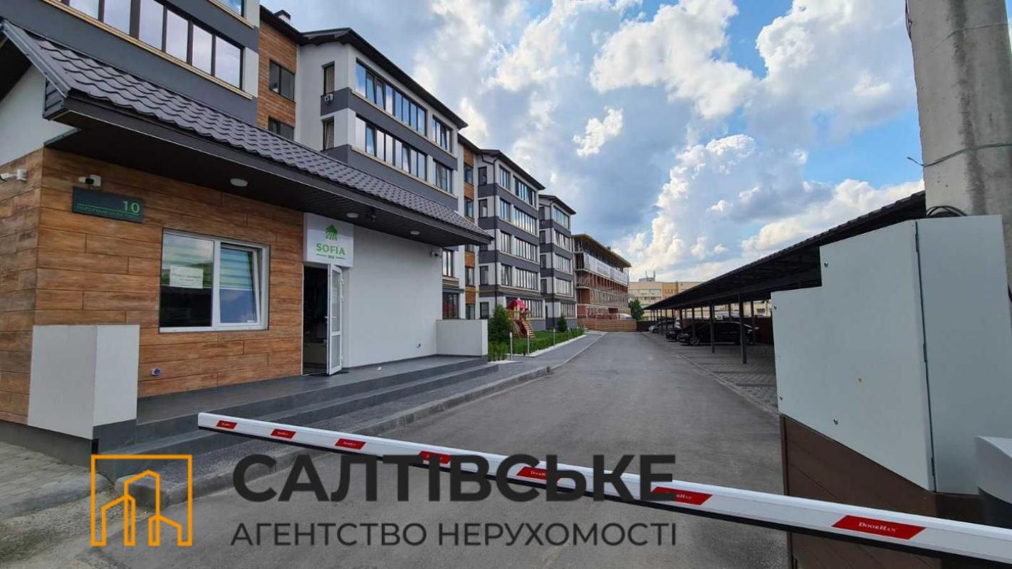 Продаж 1 кімнатної квартири 77 кв. м, Партизанська вул. 10