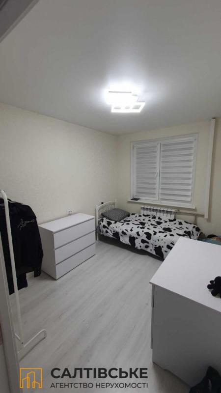 Sale 2 bedroom-(s) apartment 45 sq. m., Amosova Street 13