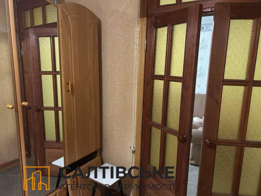 Продаж 2 кімнатної квартири 45 кв. м, Академіка Павлова вул. 311