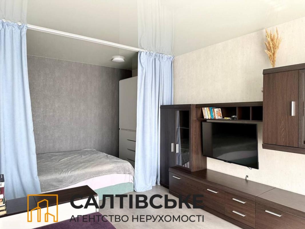 Sale 2 bedroom-(s) apartment 46 sq. m., Akademika Pavlova Street 162б