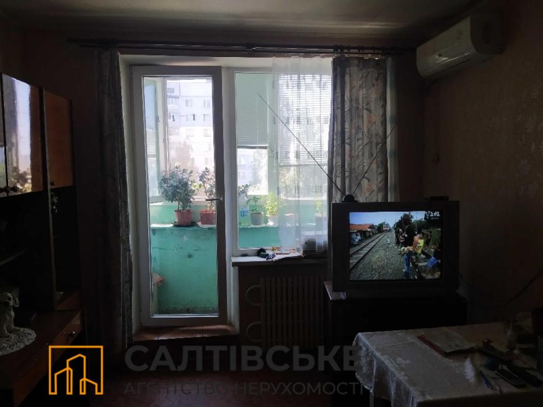 Sale 1 bedroom-(s) apartment 33 sq. m., Valentynivska street 41
