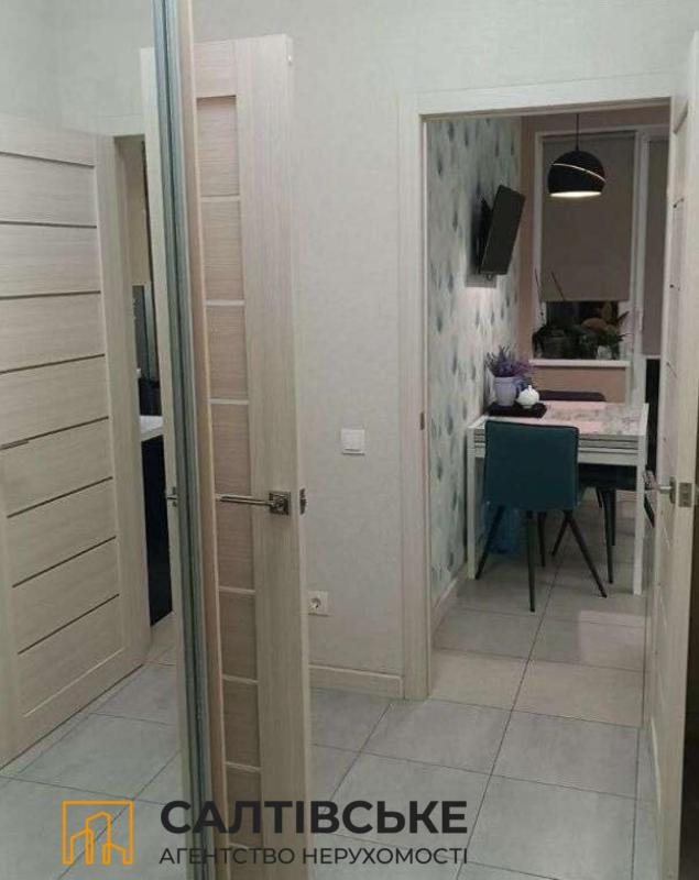 Продаж 1 кімнатної квартири 37 кв. м, Драгоманова вул. 6г
