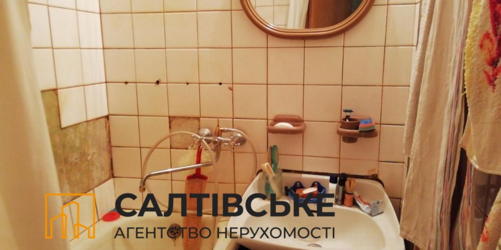 Продажа 4 комнатной квартиры 68 кв. м, Тракторостроителей просп. 71/1