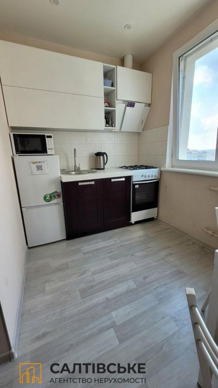 Sale 3 bedroom-(s) apartment 70 sq. m., Hvardiytsiv-Shyronintsiv Street 49а