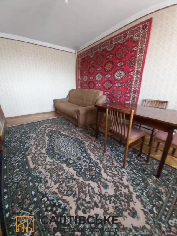 Продаж 3 кімнатної квартири 71 кв. м, Велозаводська вул. 26