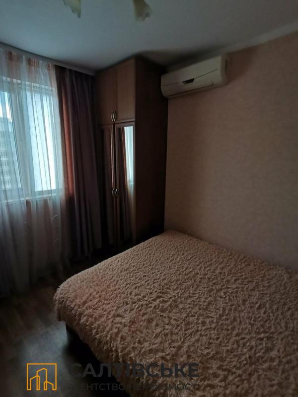 Продаж 3 кімнатної квартири 70 кв. м, Гвардійців-Широнінців вул. 97