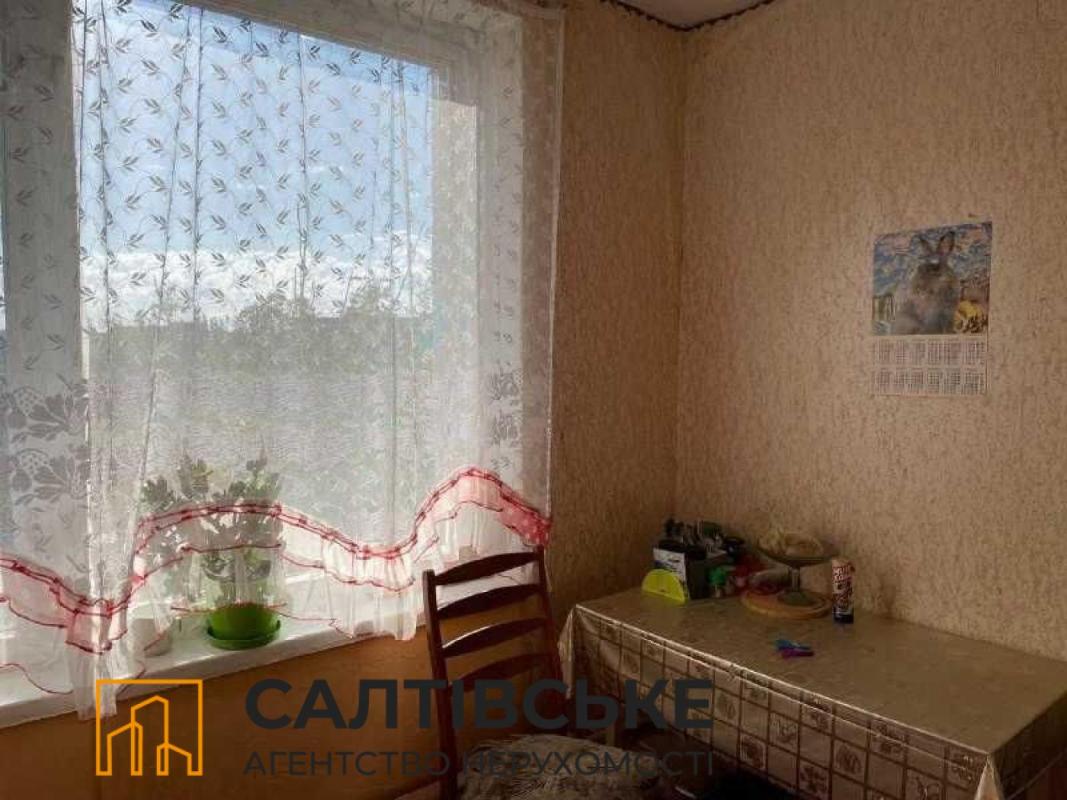 Sale 1 bedroom-(s) apartment 27 sq. m., Valentynivska street 46