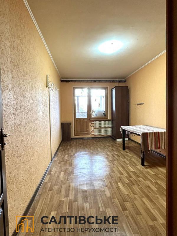 Sale 3 bedroom-(s) apartment 65 sq. m., Amosova Street 23