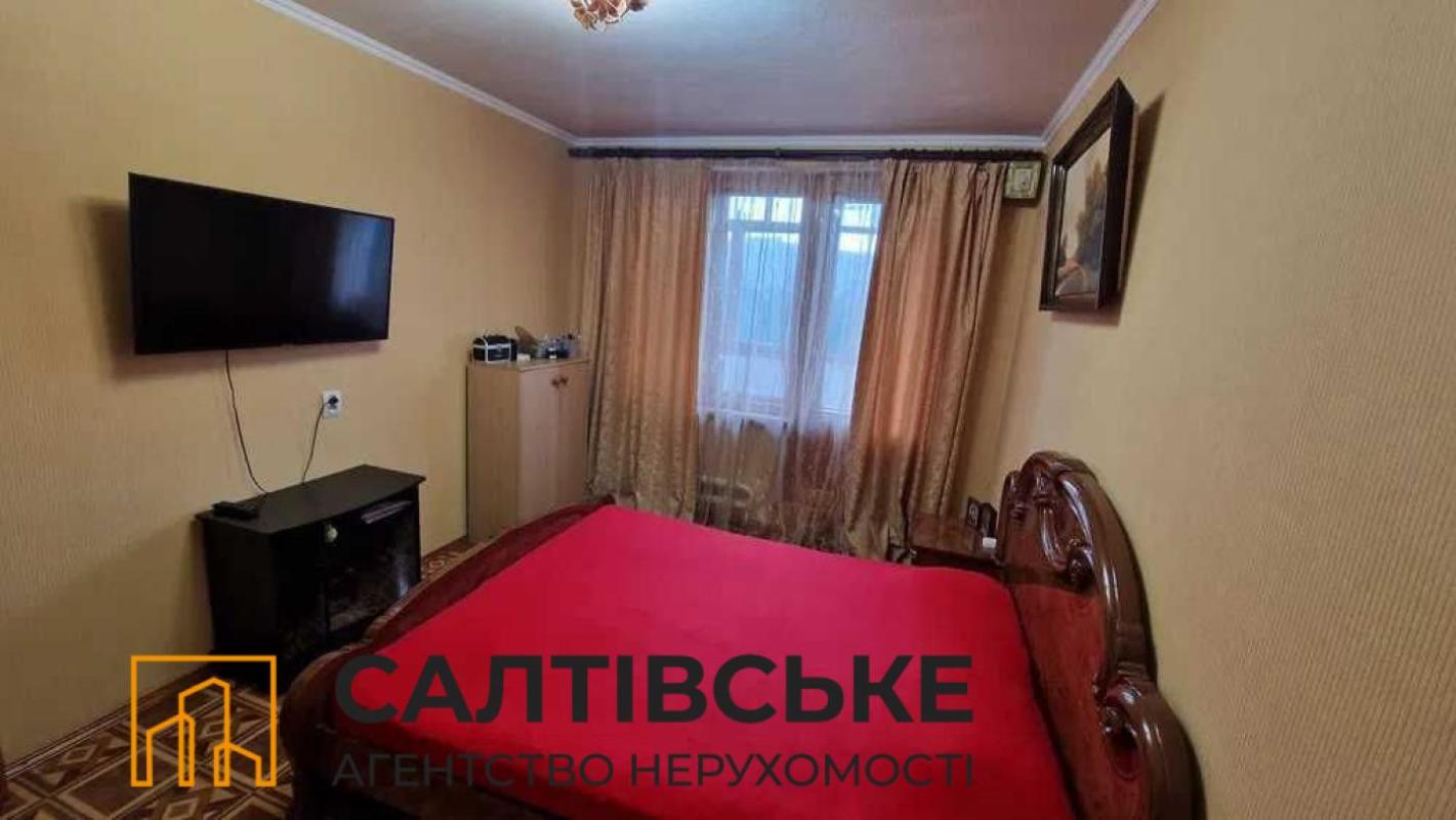 Продаж 3 кімнатної квартири 65 кв. м, Гвардійців-Широнінців вул. 22