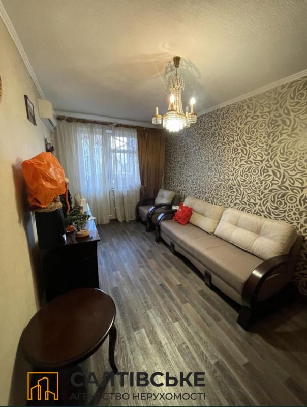 Sale 3 bedroom-(s) apartment 65 sq. m., Heroiv Pratsi Street 4б