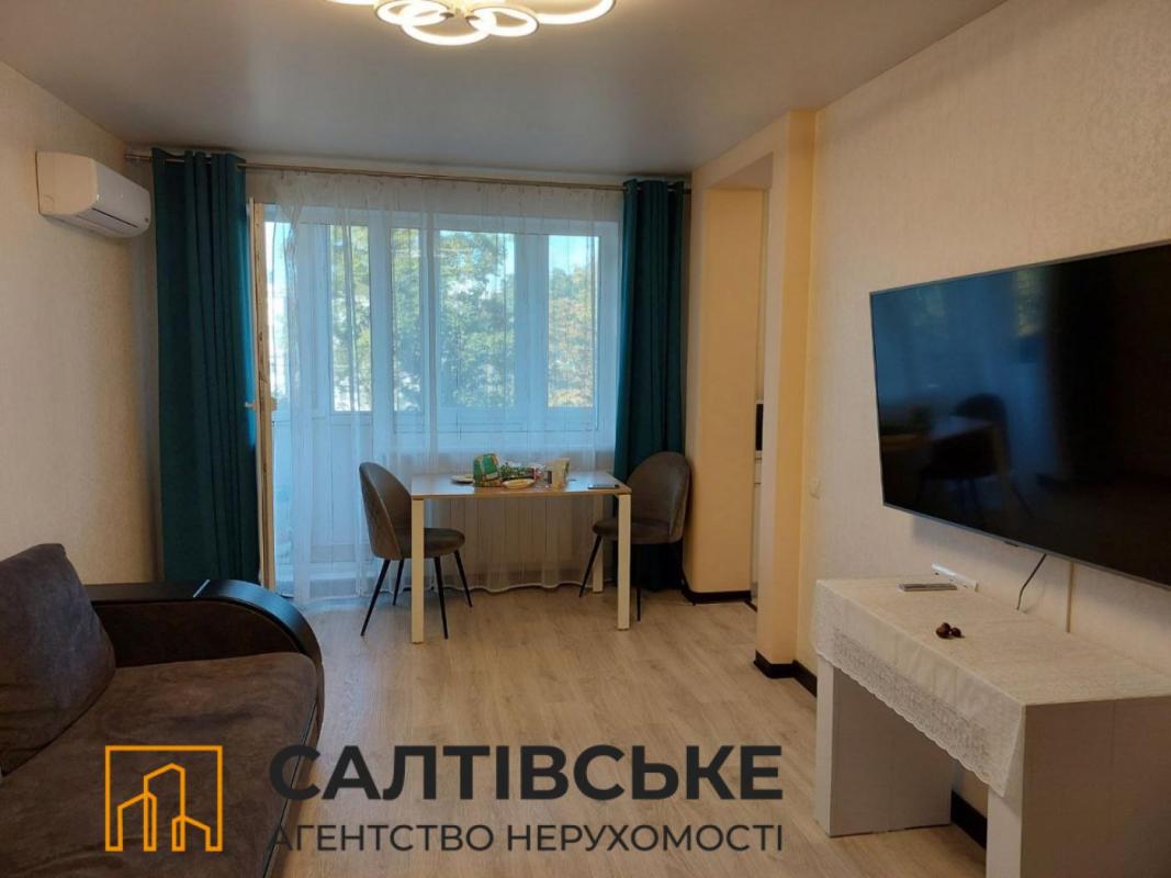 Sale 3 bedroom-(s) apartment 61 sq. m., Ruslana Plokhodka Street 12