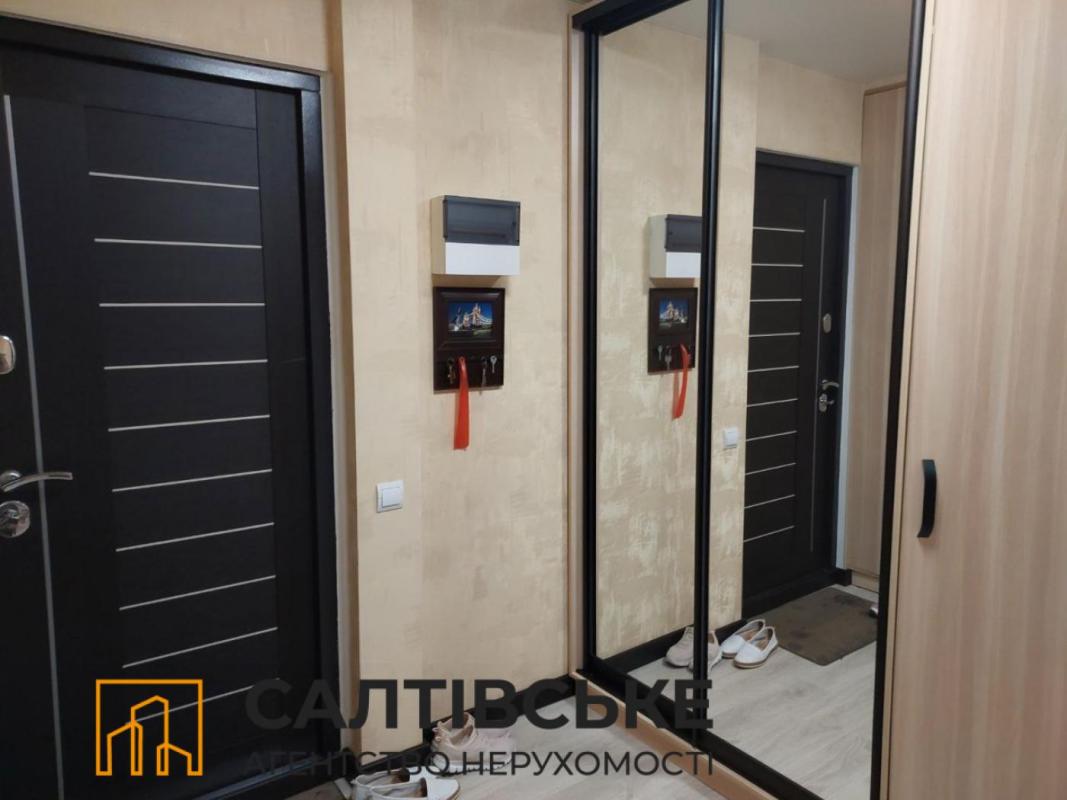 Sale 3 bedroom-(s) apartment 61 sq. m., Ruslana Plokhodka Street 12