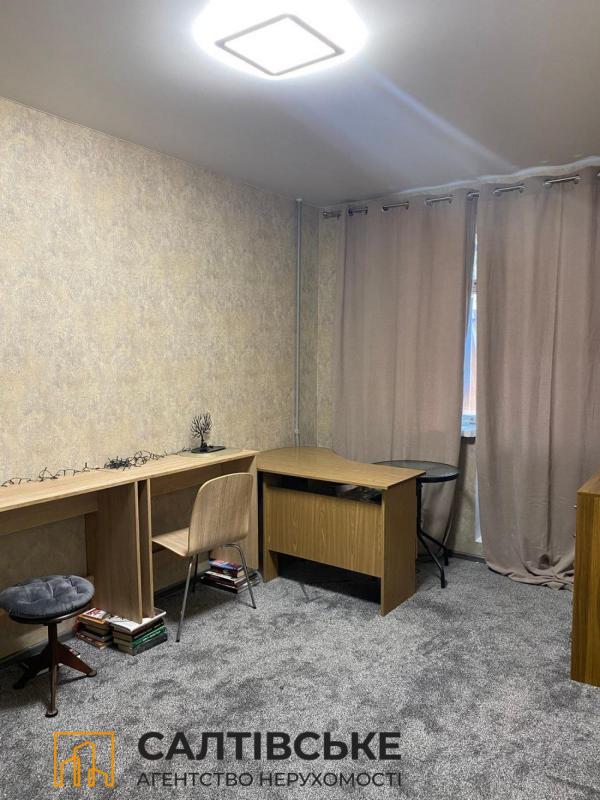 Продаж 3 кімнатної квартири 72 кв. м, Дружби Народів вул. 243